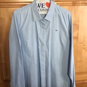 Blue women’s vineyard vines shirt